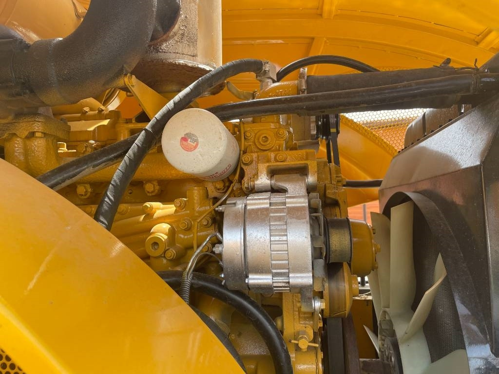 XCMG XS 223 J  - Компактор: фото 5 XCMG XS 223 J  - Компактор: фото 5