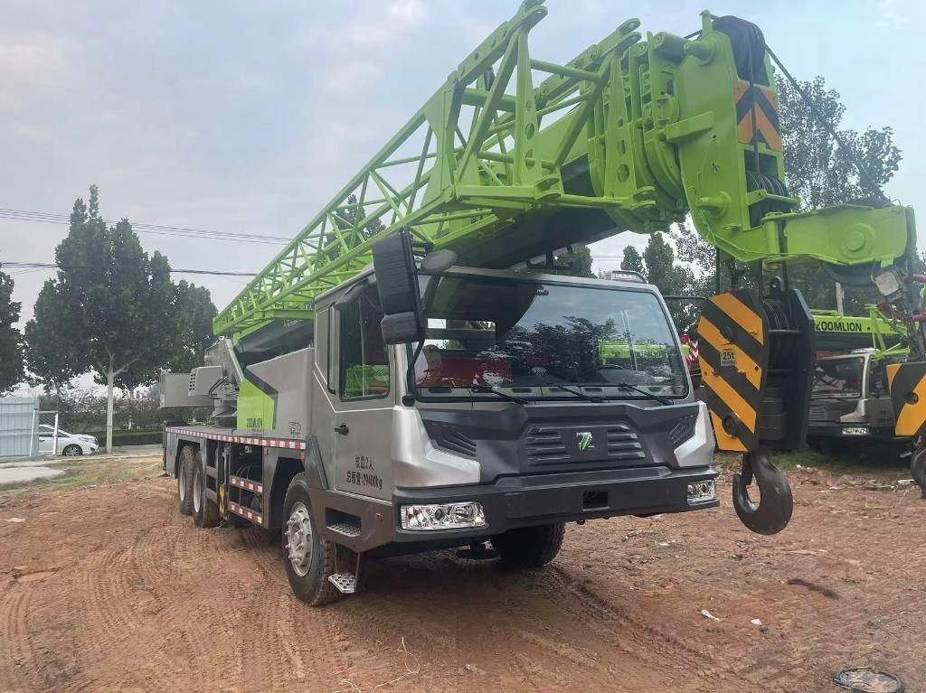Zoomlion ZTC550V - Гусеничный кран: фото 2 Zoomlion ZTC550V - Гусеничный кран: фото 2