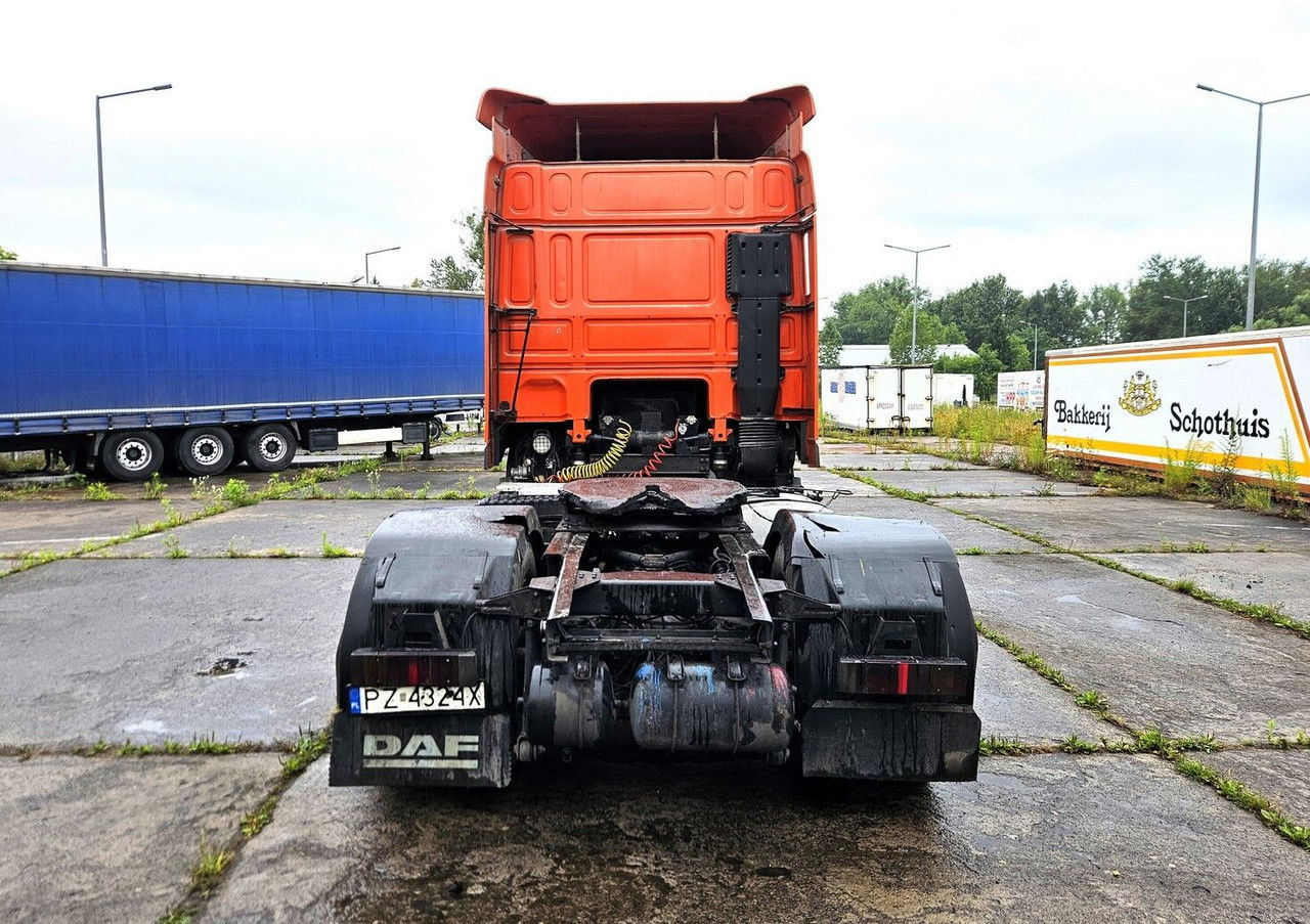 DAF XF 95.430 -2001 - Manual Pump AND Injectors - Euro 2- Manual GEA - Тягач: фото 4 DAF XF 95.430 -2001 - Manual Pump AND Injectors - Euro 2- Manual GEA - Тягач: фото 4