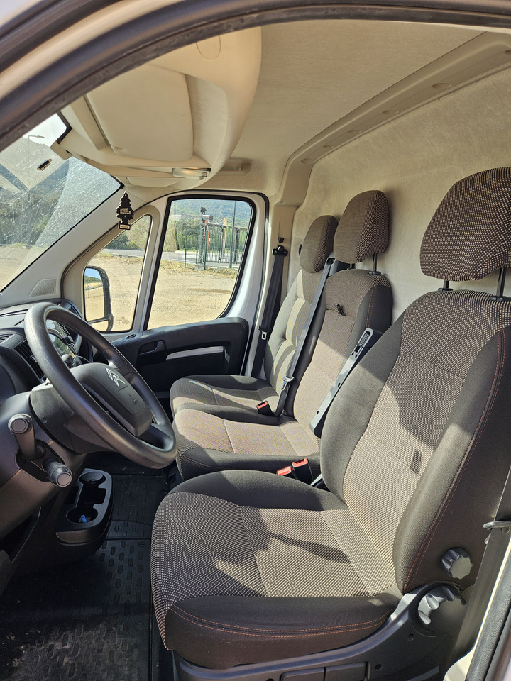 Citroen Jumper Control FT 350 L3H2 2.2 Blue HDI S&S 140 - Цельнометаллический фургон: фото 4 Citroen Jumper Control FT 350 L3H2 2.2 Blue HDI S&S 140 - Цельнометаллический фургон: фото 4