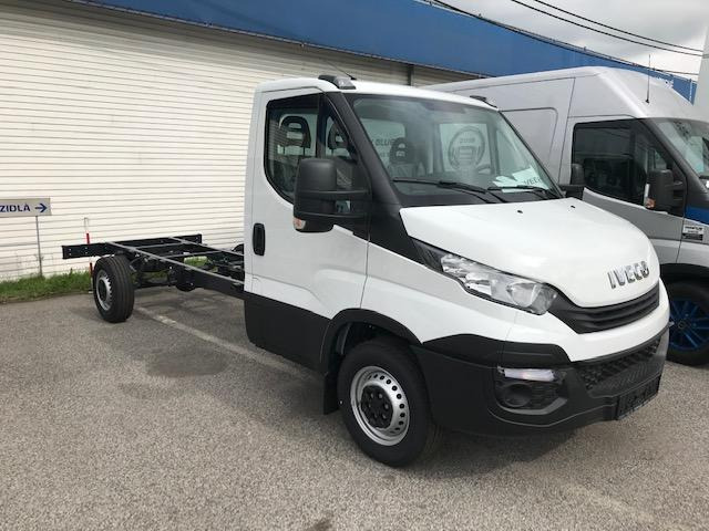 Iveco DAILY PODVOZOK, 3.0 D 176k, 35S18H - Грузовик-шасси, Коммерческий автомобиль: фото 3 Iveco DAILY PODVOZOK, 3.0 D 176k, 35S18H - Грузовик-шасси, Коммерческий автомобиль: фото 3