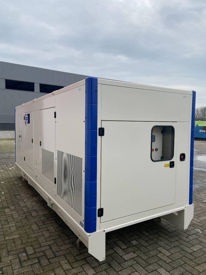 FG Wilson P715-3 - 715 kVA Genset - DPX-16023 - Электрогенератор: фото 2 FG Wilson P715-3 - 715 kVA Genset - DPX-16023 - Электрогенератор: фото 2