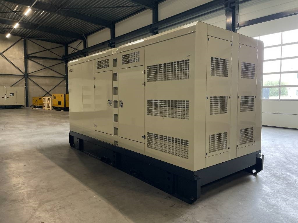 Hyundai DP222LC - 825 kVA Generator - DPX-19858  - Электрогенератор: фото 3 Hyundai DP222LC - 825 kVA Generator - DPX-19858  - Электрогенератор: фото 3