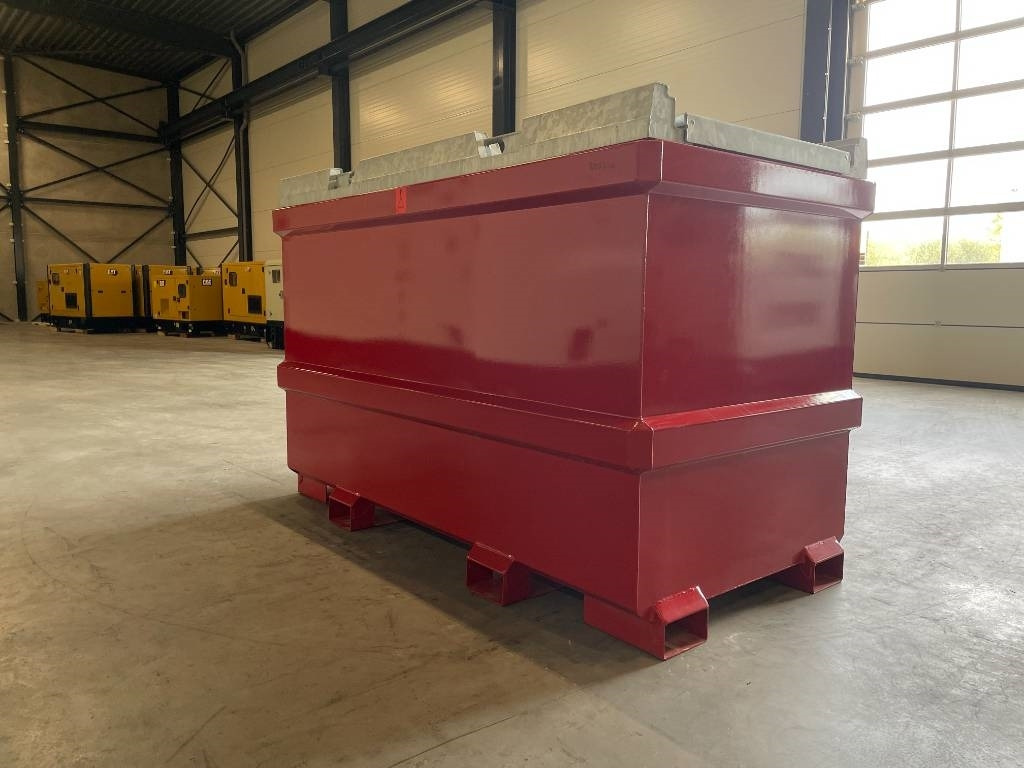 New Diesel Fuel Tank 2.200 Liter - DPX-31023 - Резервуар для хранения: фото 3 New Diesel Fuel Tank 2.200 Liter - DPX-31023 - Резервуар для хранения: фото 3