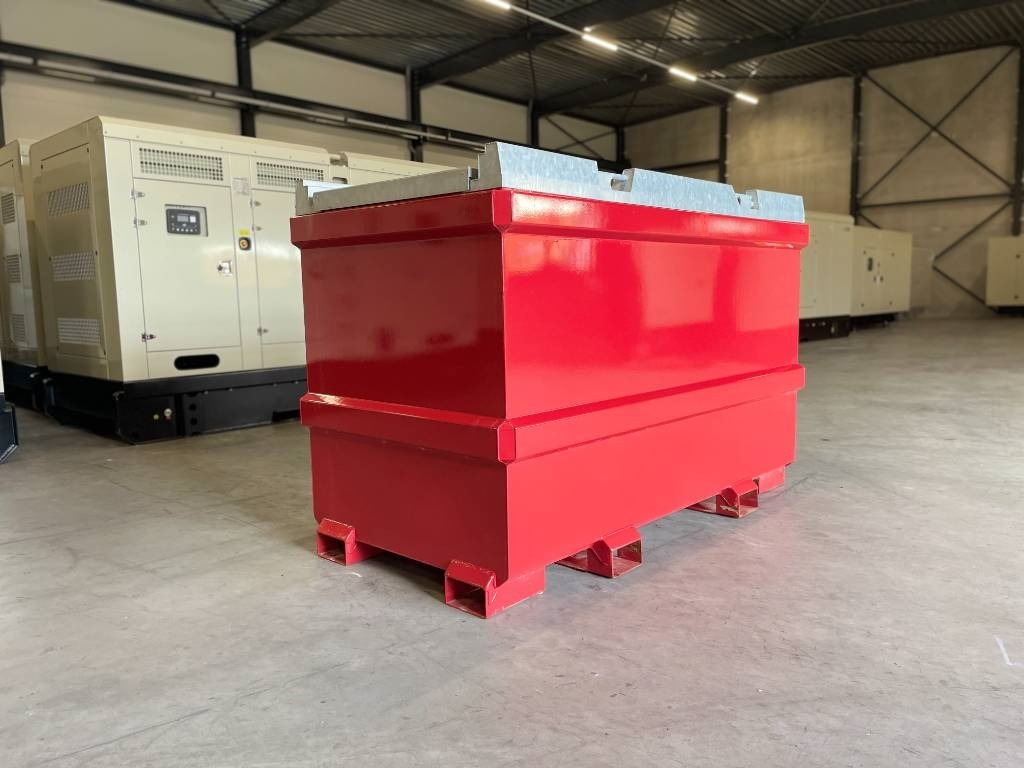 New Diesel Fuel Tank 2.200 Liter - DPX-31023 - Резервуар для хранения: фото 2 New Diesel Fuel Tank 2.200 Liter - DPX-31023 - Резервуар для хранения: фото 2