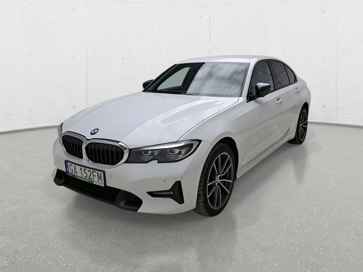 BMW 320I XDRIVE SEDAN - Легковой автомобиль: фото 4 BMW 320I XDRIVE SEDAN - Легковой автомобиль: фото 4