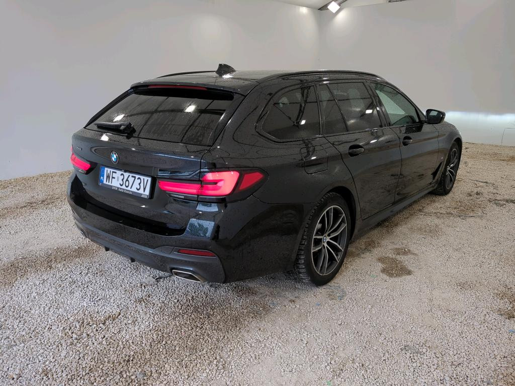 BMW 520D XDRIVE KOMBI - Легковой автомобиль: фото 3 BMW 520D XDRIVE KOMBI - Легковой автомобиль: фото 3