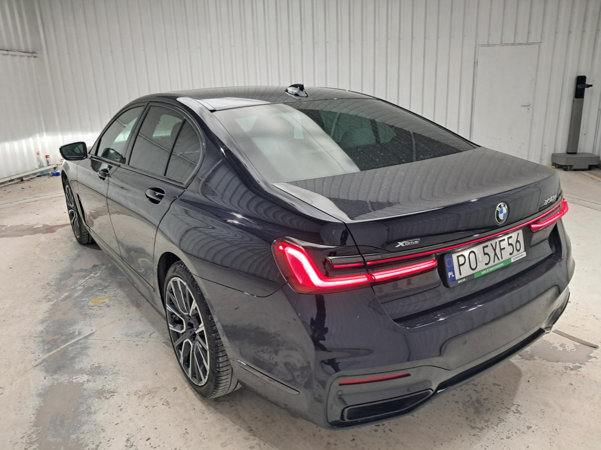 BMW 730D XDRIVE SEDAN - Легковой автомобиль: фото 4 BMW 730D XDRIVE SEDAN - Легковой автомобиль: фото 4