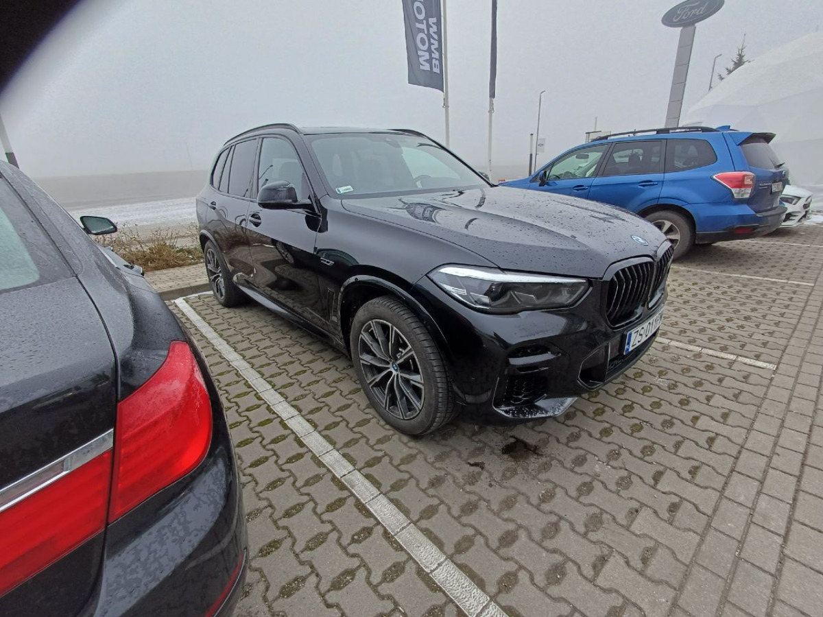 BMW X5 SUV - Внедорожник: фото 1 BMW X5 SUV - Внедорожник: фото 1