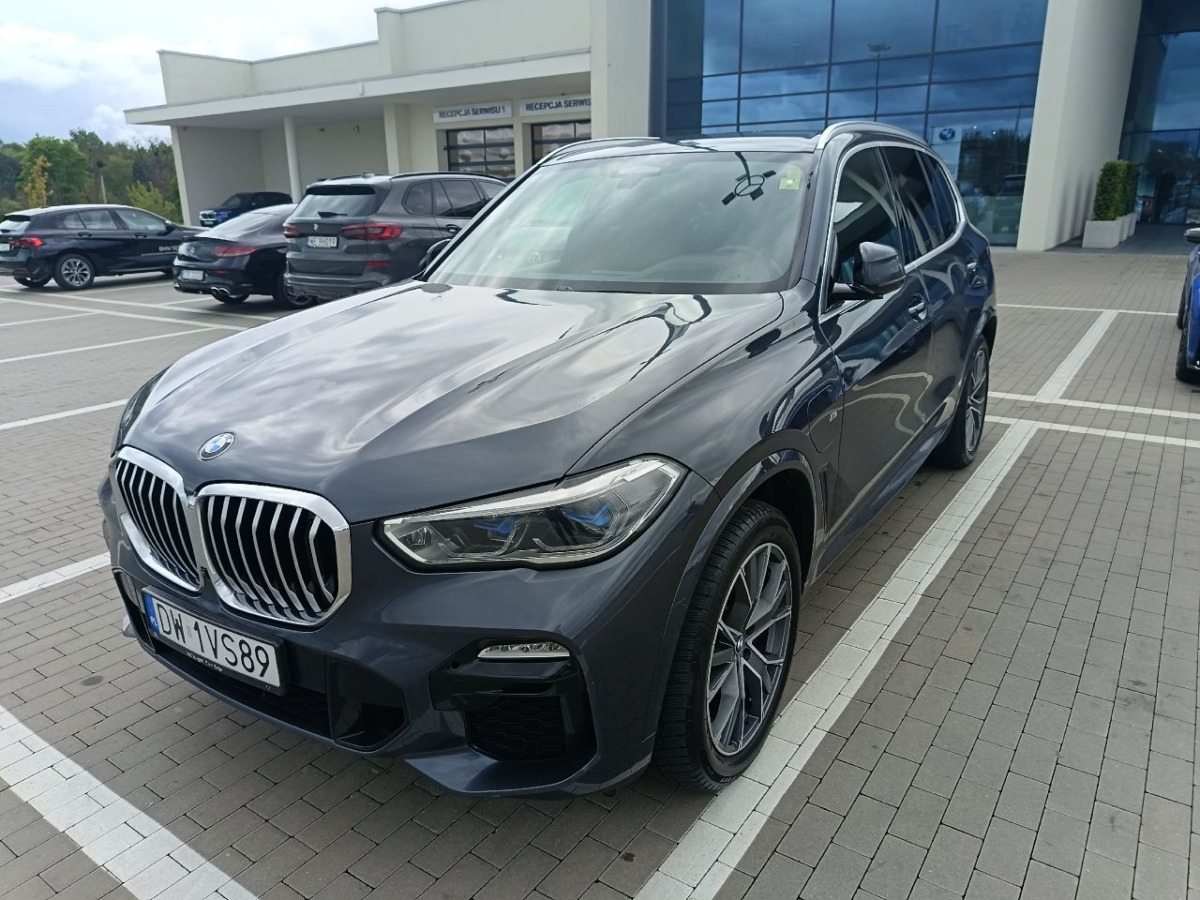 BMW X5 xDrive45e aut KOMBI - Легковой автомобиль: фото 2 BMW X5 xDrive45e aut KOMBI - Легковой автомобиль: фото 2