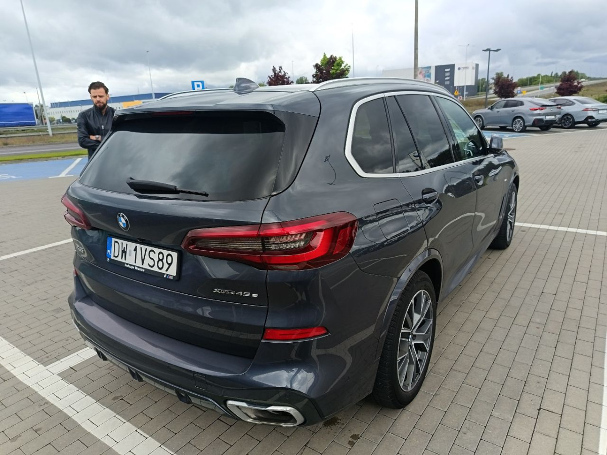 BMW X5 xDrive45e aut KOMBI - Легковой автомобиль: фото 4 BMW X5 xDrive45e aut KOMBI - Легковой автомобиль: фото 4
