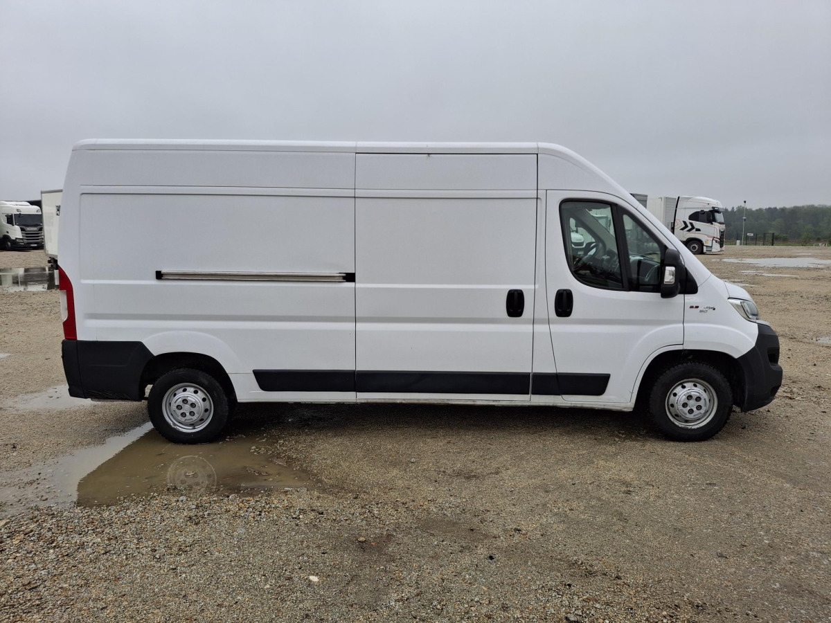 FIAT DUCATO FURGON BLASZAK - Цельнометаллический фургон: фото 4 FIAT DUCATO FURGON BLASZAK - Цельнометаллический фургон: фото 4
