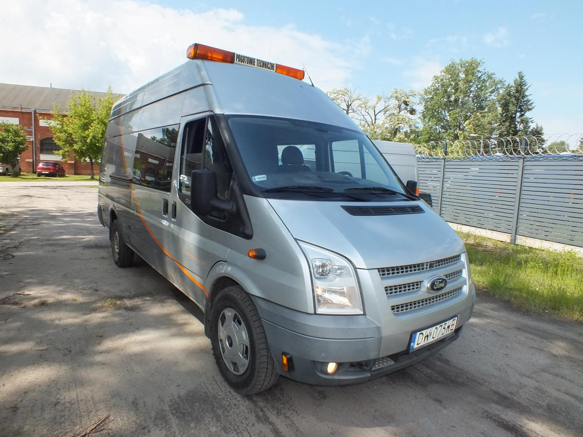 FORD FT 350 FURGON BLASZAK - Цельнометаллический фургон: фото 1 FORD FT 350 FURGON BLASZAK - Цельнометаллический фургон: фото 1