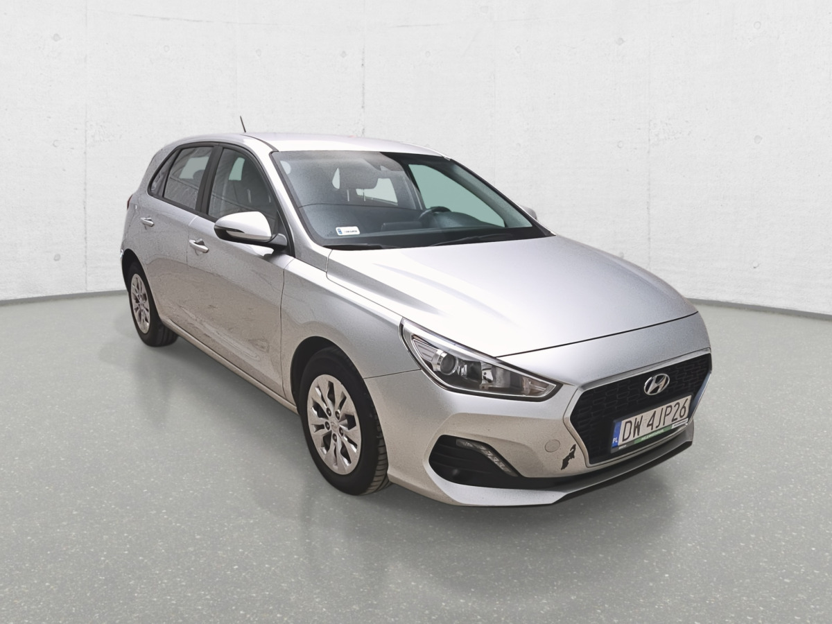 HYUNDAI I30 HATCHBACK - Хэтчбек: фото 2 HYUNDAI I30 HATCHBACK - Хэтчбек: фото 2