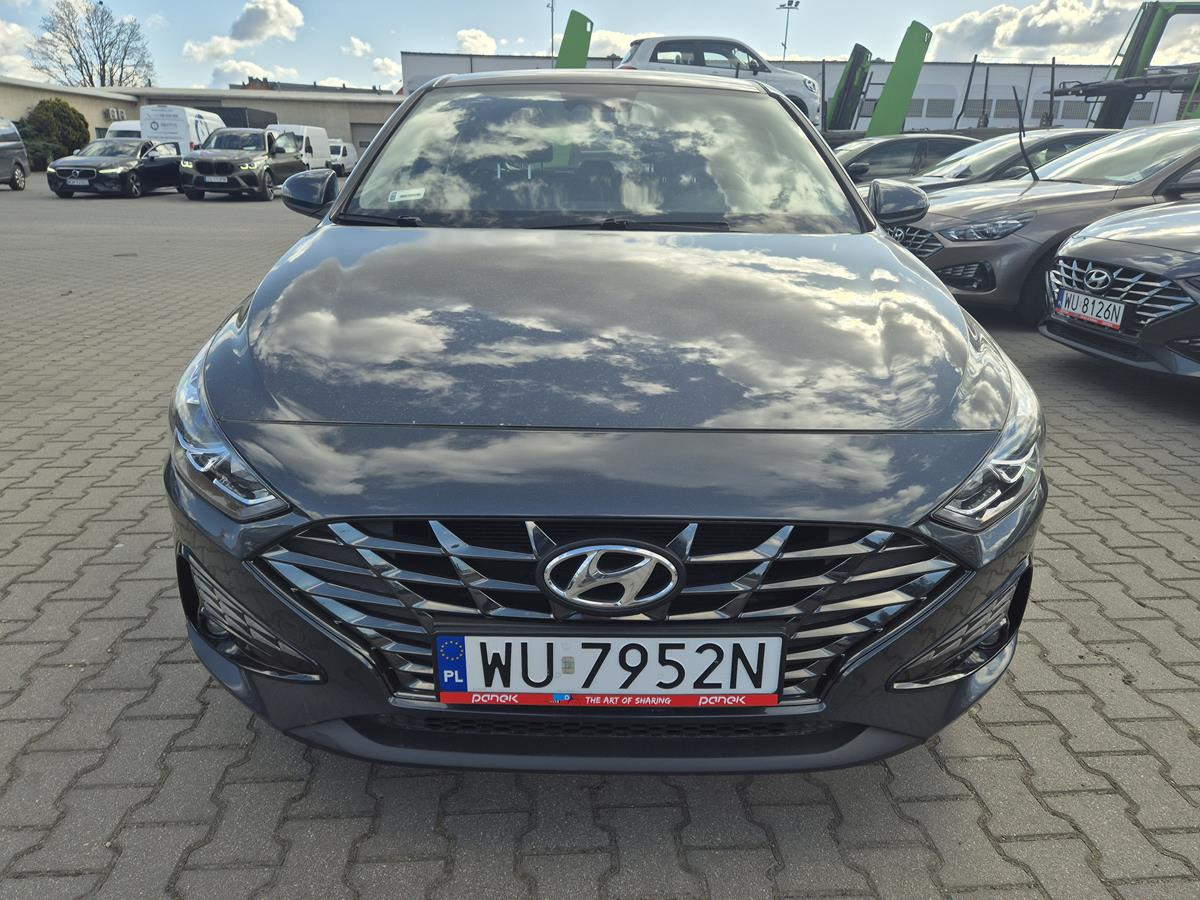 HYUNDAI I30 HATCHBACK - Легковой автомобиль: фото 2 HYUNDAI I30 HATCHBACK - Легковой автомобиль: фото 2