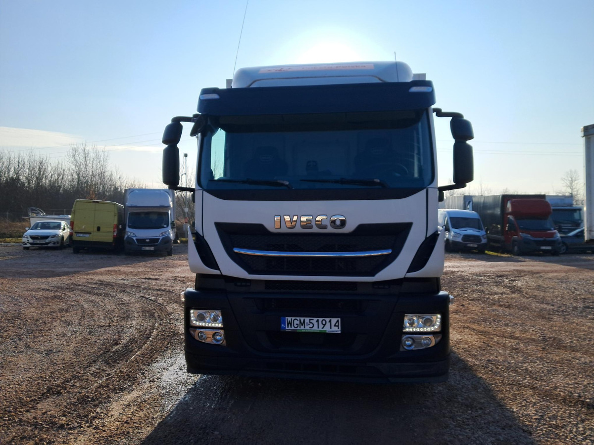 IVECO AD260SY/P KONTENER Z WINDĄ - Грузовик с закрытым кузовом: фото 3 IVECO AD260SY/P KONTENER Z WINDĄ - Грузовик с закрытым кузовом: фото 3
