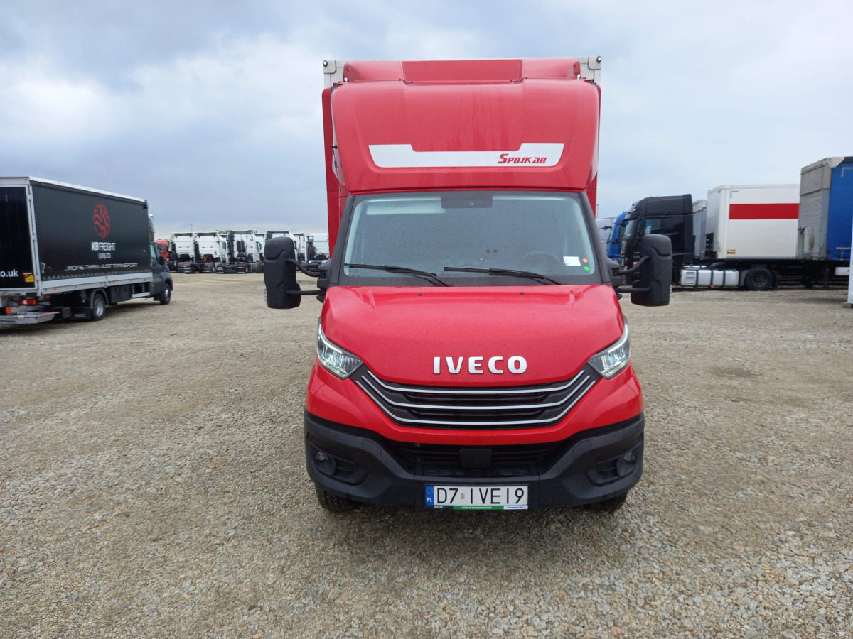 IVECO DAILY KONTENER Z WINDĄ - Грузовик с закрытым кузовом: фото 2 IVECO DAILY KONTENER Z WINDĄ - Грузовик с закрытым кузовом: фото 2