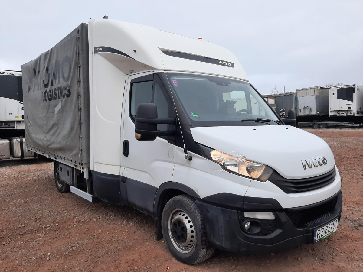 IVECO DAILY PLANDEKA - Тентованный фургон: фото 1 IVECO DAILY PLANDEKA - Тентованный фургон: фото 1