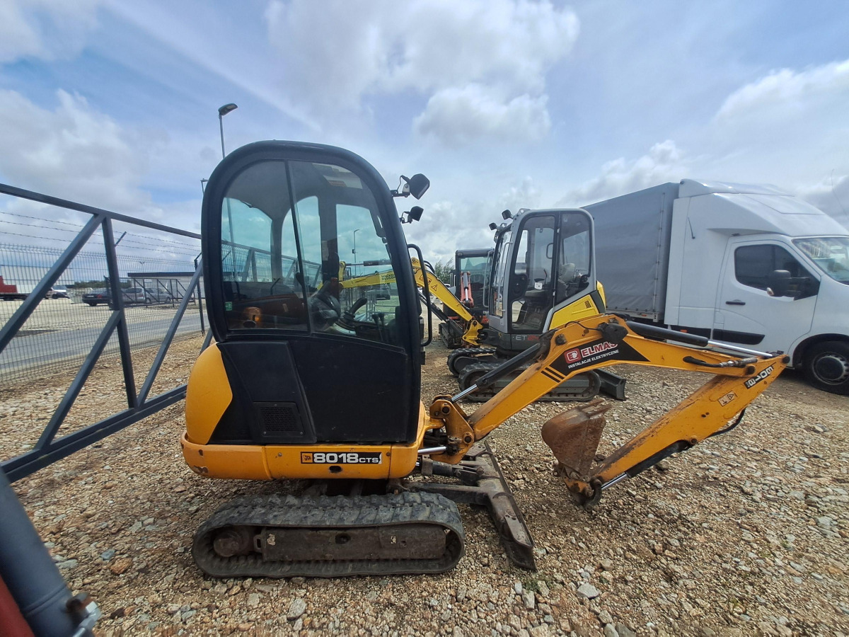 Koparka – JCB 8018CTS – 2016 – 14,7 kW – kabina, hydraulika - Мини-экскаватор: фото 4 Koparka – JCB 8018CTS – 2016 – 14,7 kW – kabina, hydraulika - Мини-экскаватор: фото 4