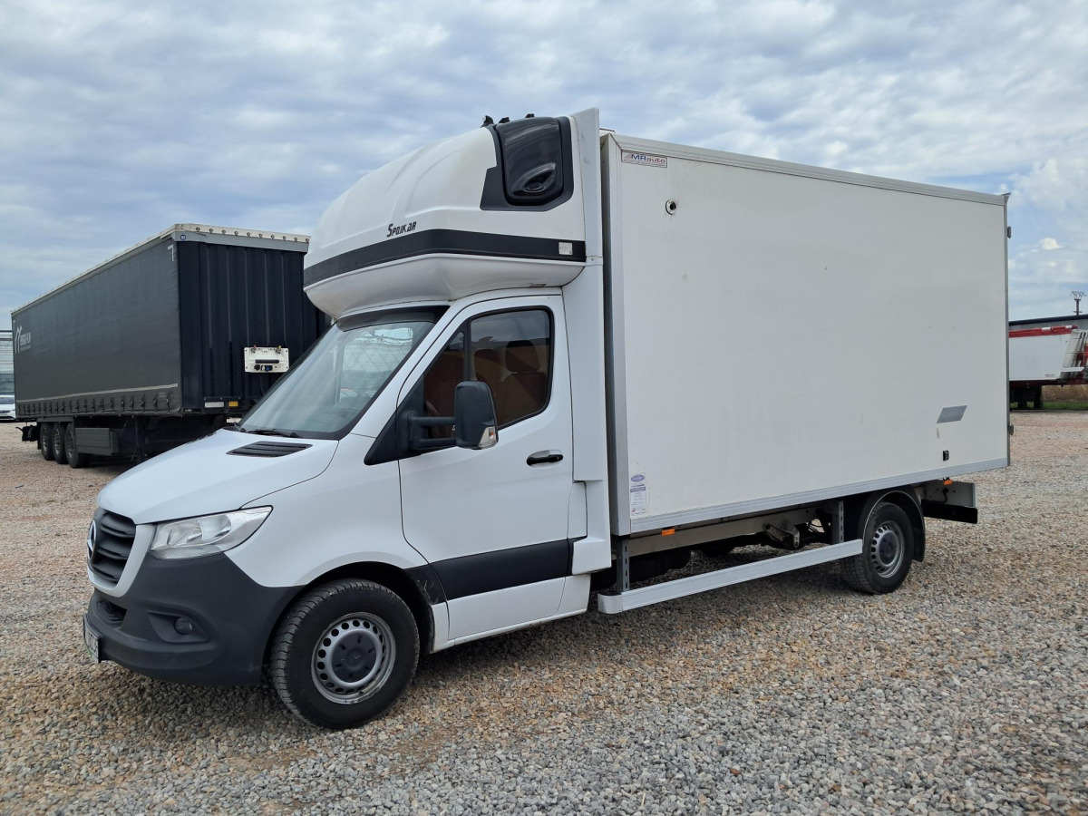 MERCEDES BENZ SPRINTER CHŁODNIA/IZOTERMA - Фургон-рефрижератор: фото 2 MERCEDES BENZ SPRINTER CHŁODNIA/IZOTERMA - Фургон-рефрижератор: фото 2