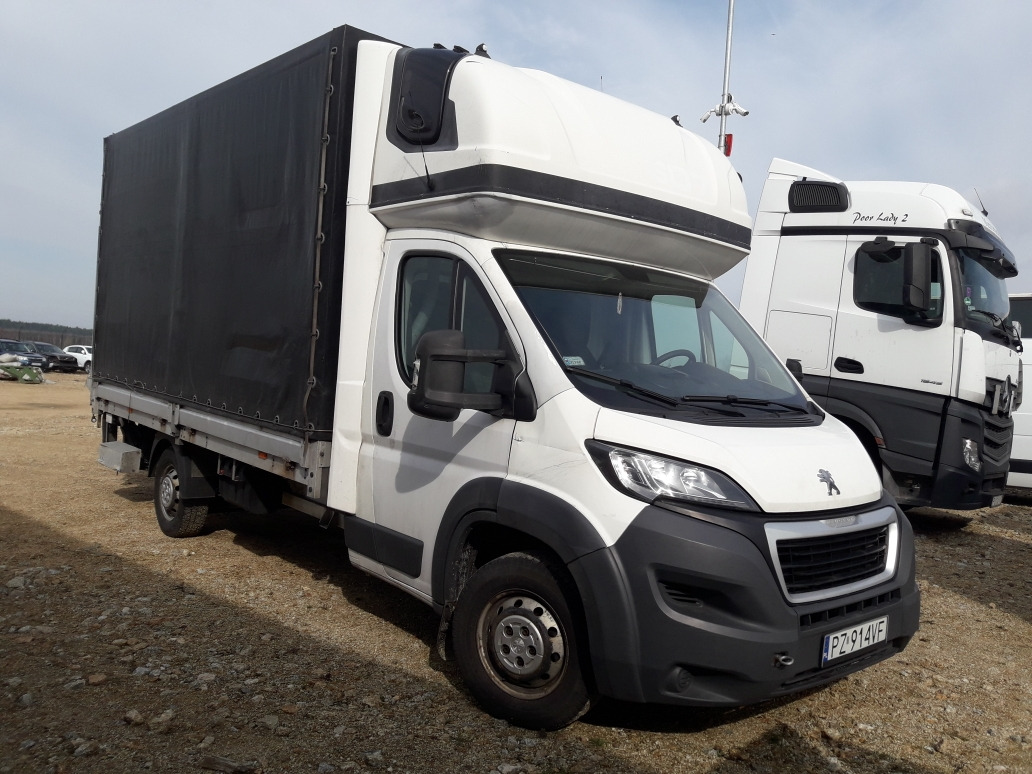 PEUGEOT BOXER PLANDEKA - Тентованный фургон: фото 3 PEUGEOT BOXER PLANDEKA - Тентованный фургон: фото 3
