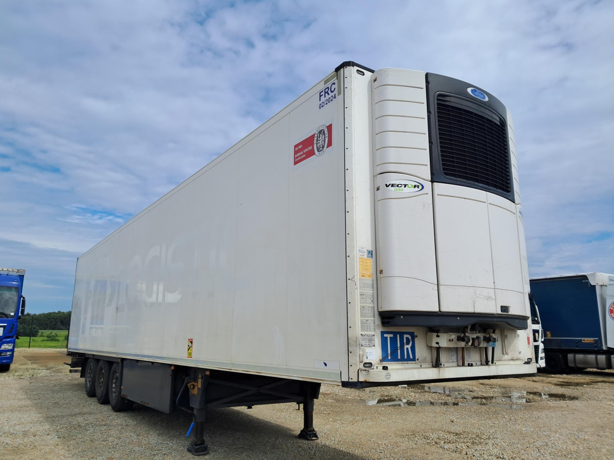 SCHMITZ CARGOBULL AG CHŁODNIA - Прицеп-рефрижератор: фото 1 SCHMITZ CARGOBULL AG CHŁODNIA - Прицеп-рефрижератор: фото 1