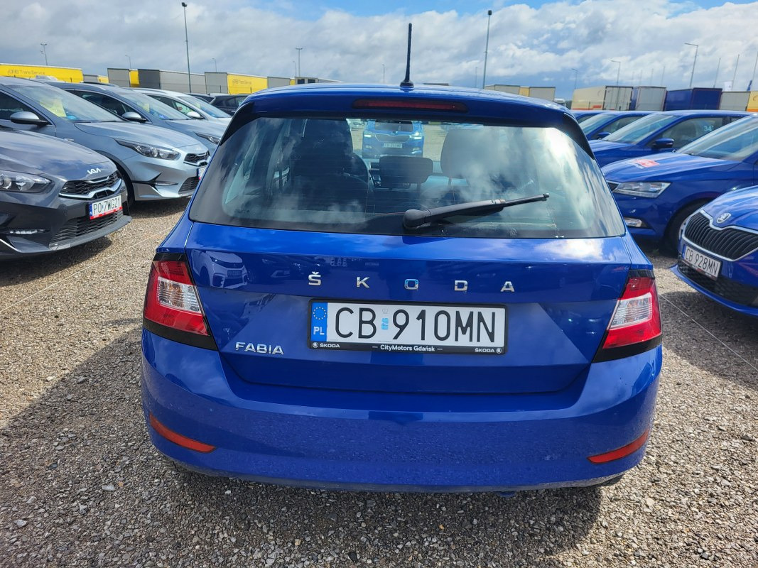 SKODA FABIA HATCHBACK - Хэтчбек: фото 5 SKODA FABIA HATCHBACK - Хэтчбек: фото 5