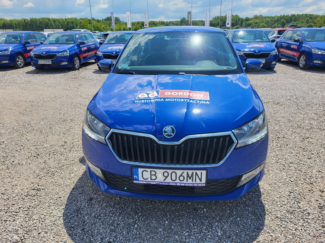 SKODA FABIA HATCHBACK - Хэтчбек: фото 2 SKODA FABIA HATCHBACK - Хэтчбек: фото 2