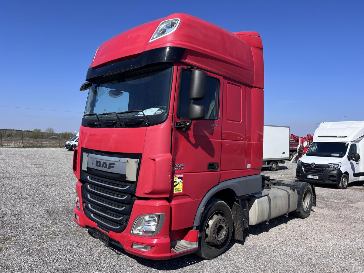 DAF XF 460 FT EURO 6 LOW DECK SUPER SPACE CAB CIĄGNIK SIODŁOWY - Тягач: фото 2 DAF XF 460 FT EURO 6 LOW DECK SUPER SPACE CAB CIĄGNIK SIODŁOWY - Тягач: фото 2