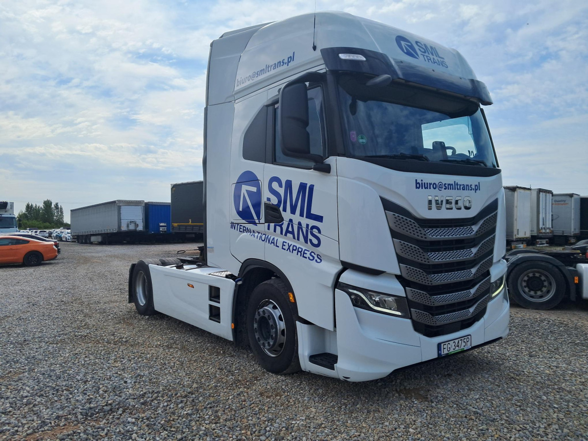 IVECO AS440ST/P CIĄGNIK SIODŁOWY - Тягач: фото 1 IVECO AS440ST/P CIĄGNIK SIODŁOWY - Тягач: фото 1
