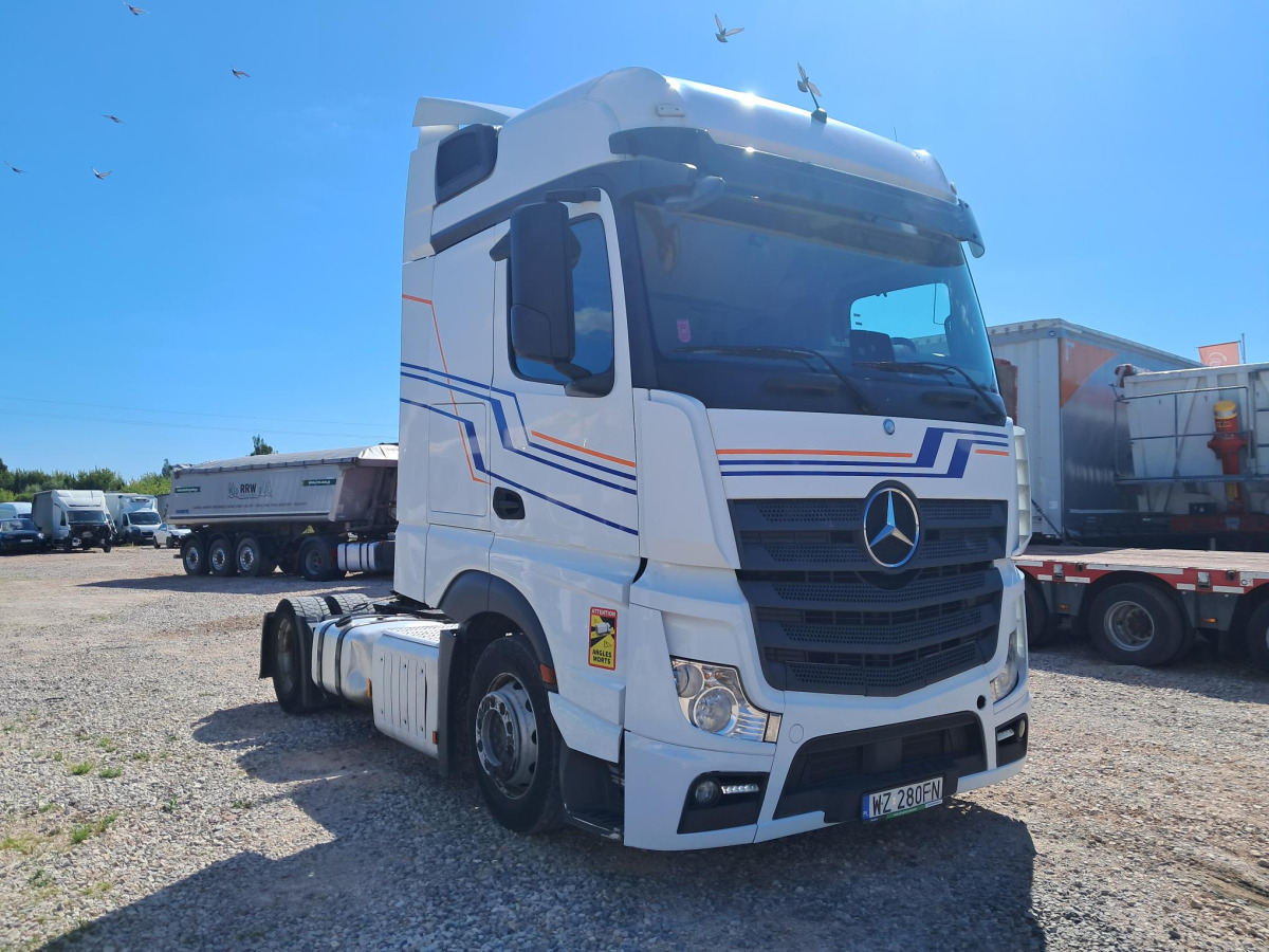 MERCEDES BENZ ACTROS CIĄGNIK SIODŁOWY - Тягач: фото 1 MERCEDES BENZ ACTROS CIĄGNIK SIODŁOWY - Тягач: фото 1