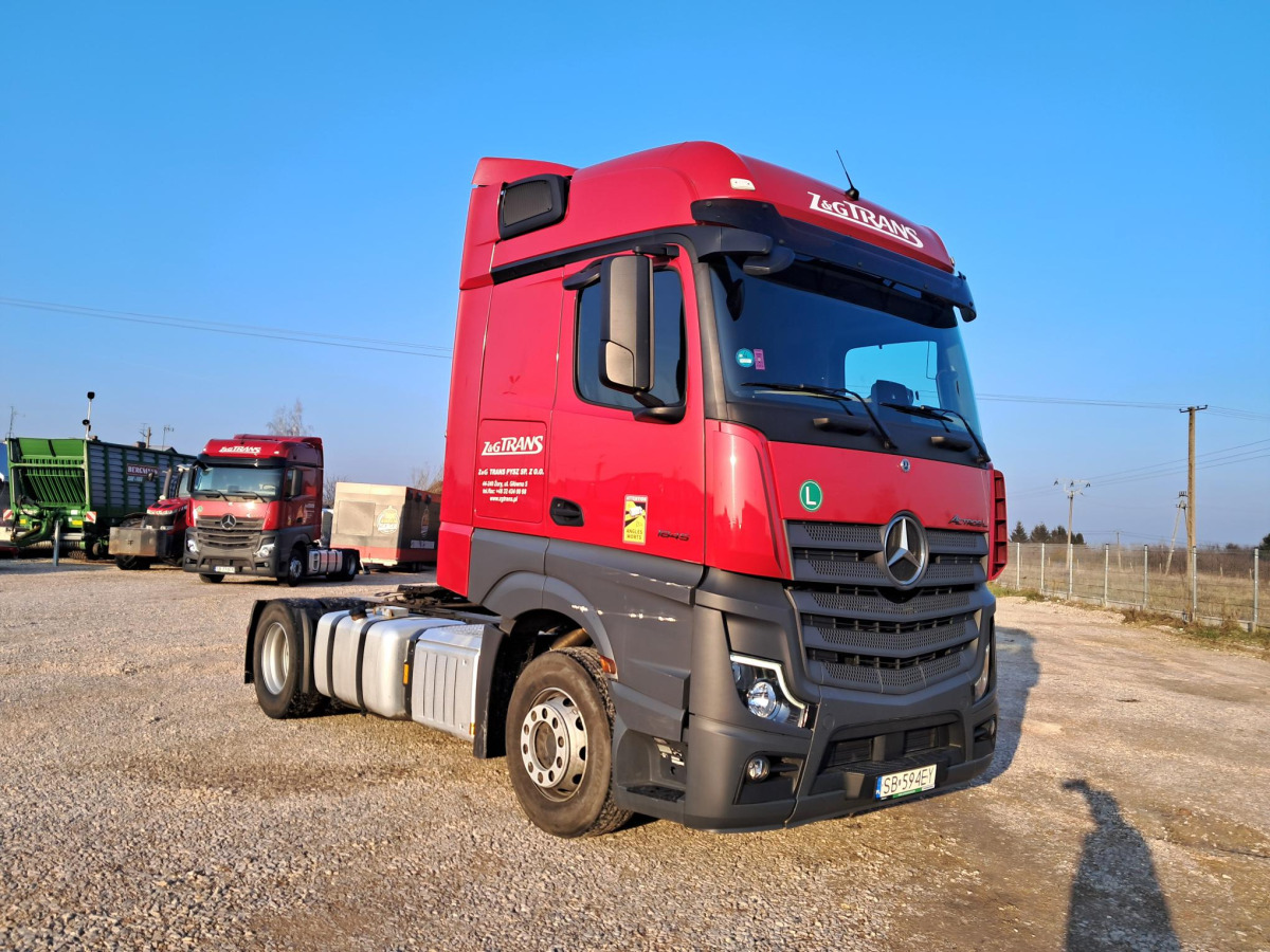 MERCEDES BENZ ACTROS CIĄGNIK SIODŁOWY - Тягач: фото 1 MERCEDES BENZ ACTROS CIĄGNIK SIODŁOWY - Тягач: фото 1