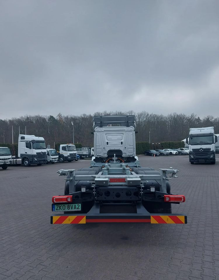 Mercedes-Benz eActros 400 6x2 BDF Elektryczny - Грузовик-контейнеровоз/ Сменный кузов, Электрогрузовик: фото 5 Mercedes-Benz eActros 400 6x2 BDF Elektryczny - Грузовик-контейнеровоз/ Сменный кузов, Электрогрузовик: фото 5
