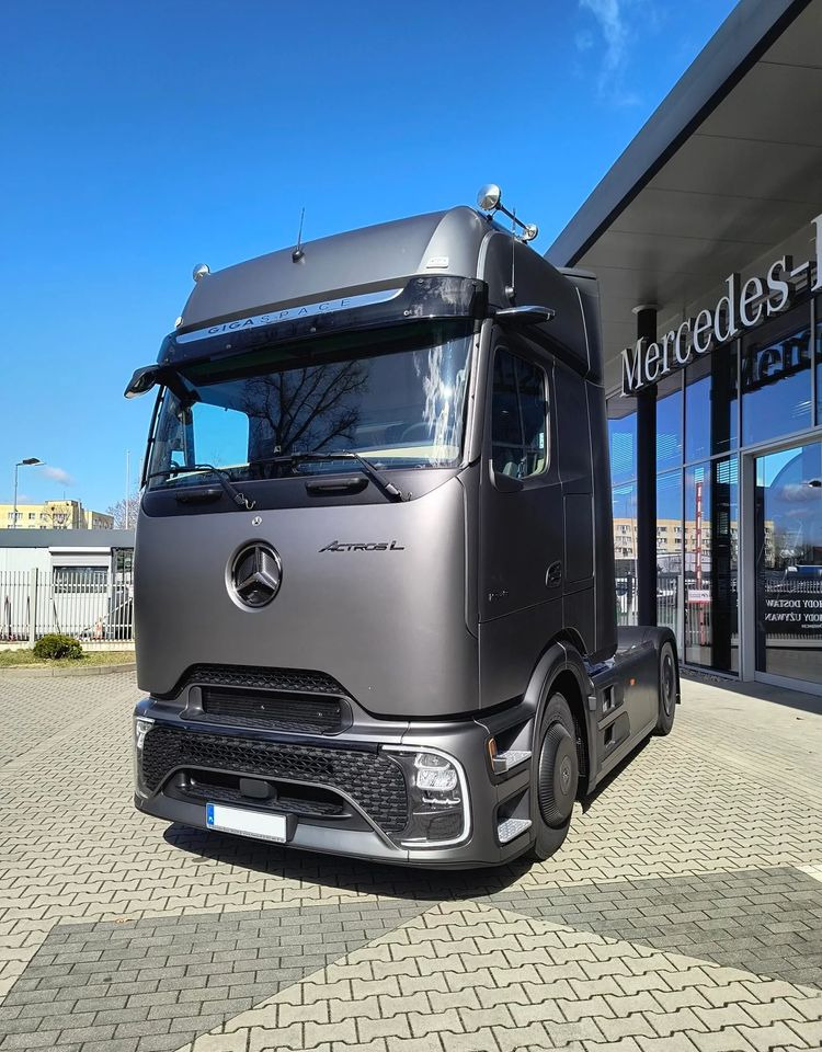 Mercedes-Benz Actros 1848 LS - Тягач: фото 2 Mercedes-Benz Actros 1848 LS - Тягач: фото 2