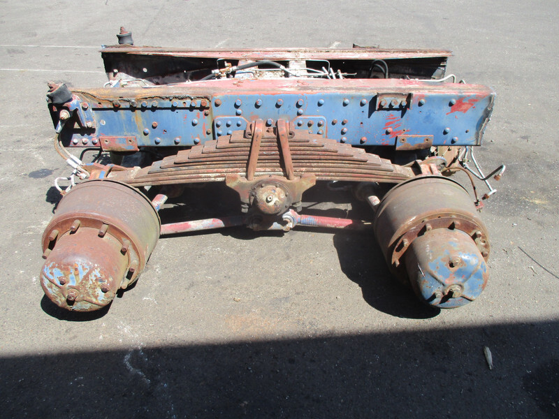 Iveco 6x4 Back Axle / Double Pont , 2 pieces in stock - Задняя ось для Грузовиков: фото 5 Iveco 6x4 Back Axle / Double Pont , 2 pieces in stock - Задняя ось для Грузовиков: фото 5