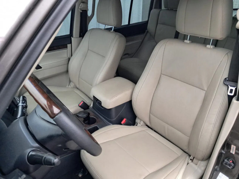 Легковой автомобиль Mitsubishi Pajero GLS 3.5 - V6 , 4x4 , 7 Pers. , Full option: фото 14