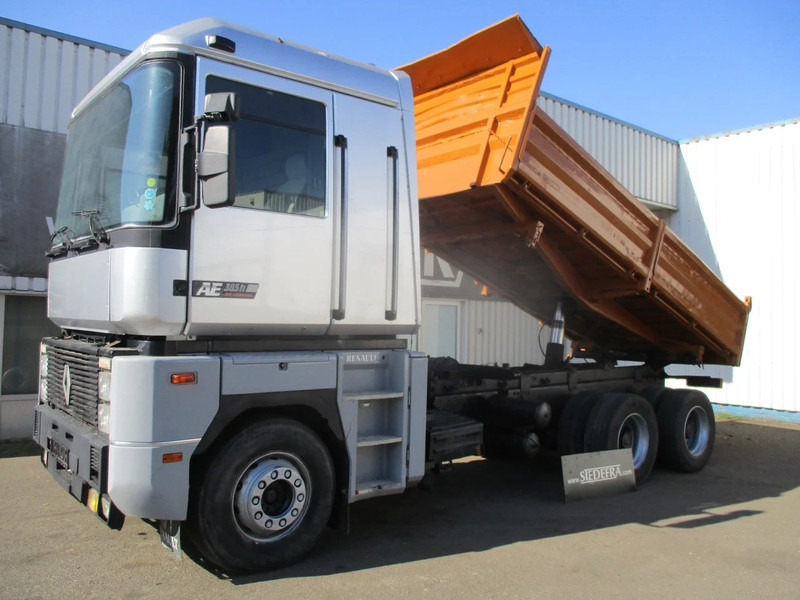 Renault Magnum AE 385 TI , 6x4, 3 Way Tipper ,Manual , Airco ,Spring suspension - Самосвал: фото 1 Renault Magnum AE 385 TI , 6x4, 3 Way Tipper ,Manual , Airco ,Spring suspension - Самосвал: фото 1