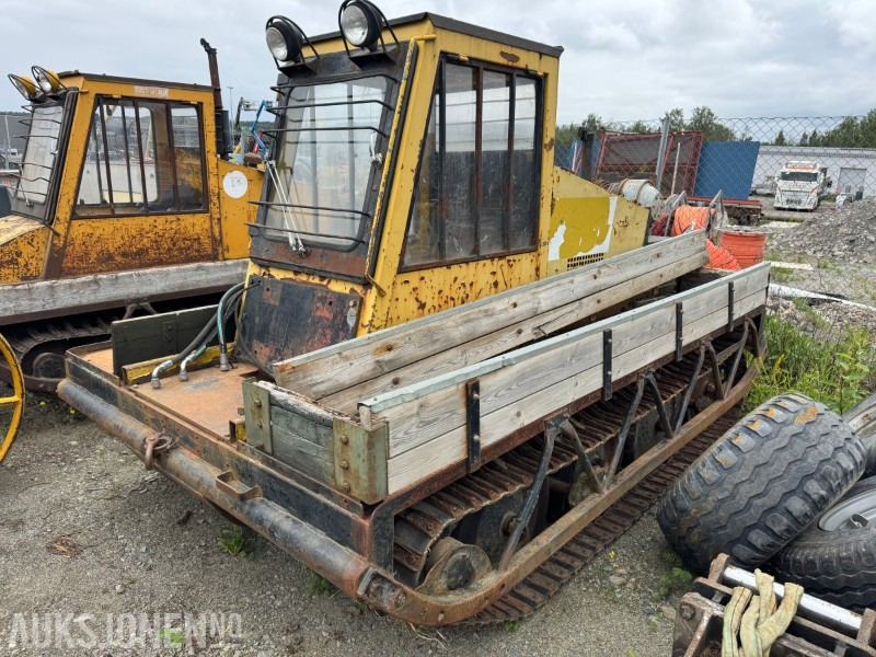 1974 Bombardier MM74 Muskeg med vinsj og lunnebom - Строительное оборудование: фото 1 1974 Bombardier MM74 Muskeg med vinsj og lunnebom - Строительное оборудование: фото 1