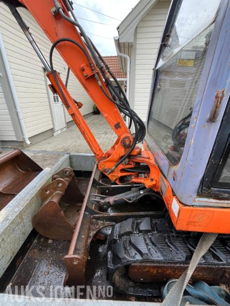 2000 Minigraver - Hitachi EX15 - Мини-экскаватор: фото 4 2000 Minigraver - Hitachi EX15 - Мини-экскаватор: фото 4