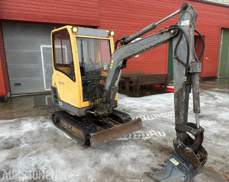 2002 Volvo EC20xt minigraver PUSSESKUFFE TANNSKUFFE MVA FRI 7136 timer - Мини-экскаватор: фото 3 2002 Volvo EC20xt minigraver PUSSESKUFFE TANNSKUFFE MVA FRI 7136 timer - Мини-экскаватор: фото 3