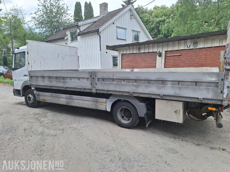 2003 Mercedes-Benz ATEGO 818 planbil 237.000km - Грузовик бортовой/ Платформа: фото 5 2003 Mercedes-Benz ATEGO 818 planbil 237.000km - Грузовик бортовой/ Платформа: фото 5