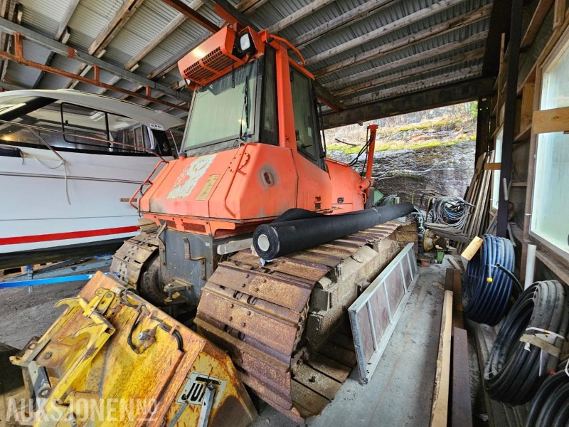 2003 NEW HOLLAND D180 BULLDOZER - Строительное оборудование: фото 1 2003 NEW HOLLAND D180 BULLDOZER - Строительное оборудование: фото 1