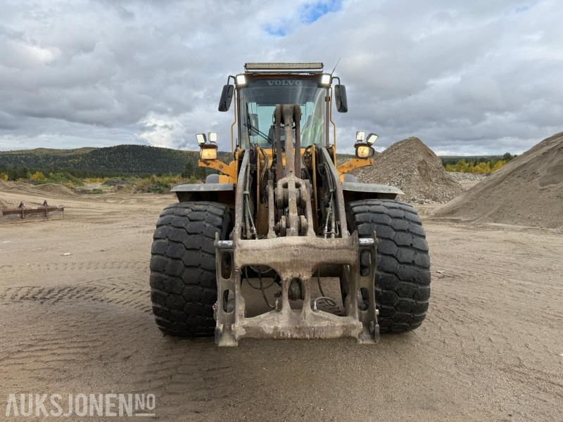 2006 Volvo L120E - Sentralsmøring - 14887 timer - Колёсный погрузчик: фото 2 2006 Volvo L120E - Sentralsmøring - 14887 timer - Колёсный погрузчик: фото 2