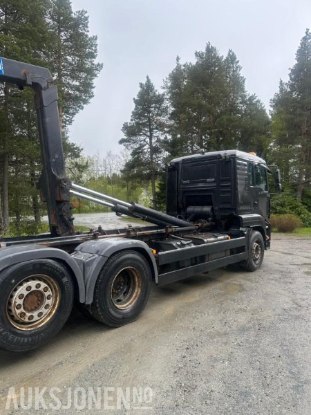 2007 MAN TGA 26.440 6X2-2 BL - Крюковой мультилифт: фото 4 2007 MAN TGA 26.440 6X2-2 BL - Крюковой мультилифт: фото 4