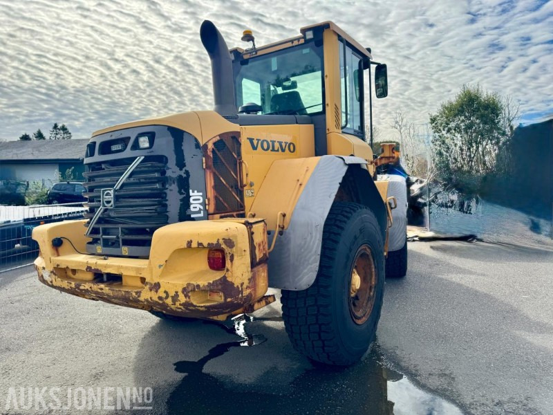 2007 Volvo L90F - Hjullaster - Skuffe - Timer: 6792 - Колёсный погрузчик: фото 3 2007 Volvo L90F - Hjullaster - Skuffe - Timer: 6792 - Колёсный погрузчик: фото 3