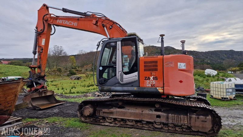 2009 Hitachi ZX225USLC-3 Beltegraver m/GPS/Rototilt med klype/Pusseskuffe, 12800 timer - Экскаватор: фото 3 2009 Hitachi ZX225USLC-3 Beltegraver m/GPS/Rototilt med klype/Pusseskuffe, 12800 timer - Экскаватор: фото 3