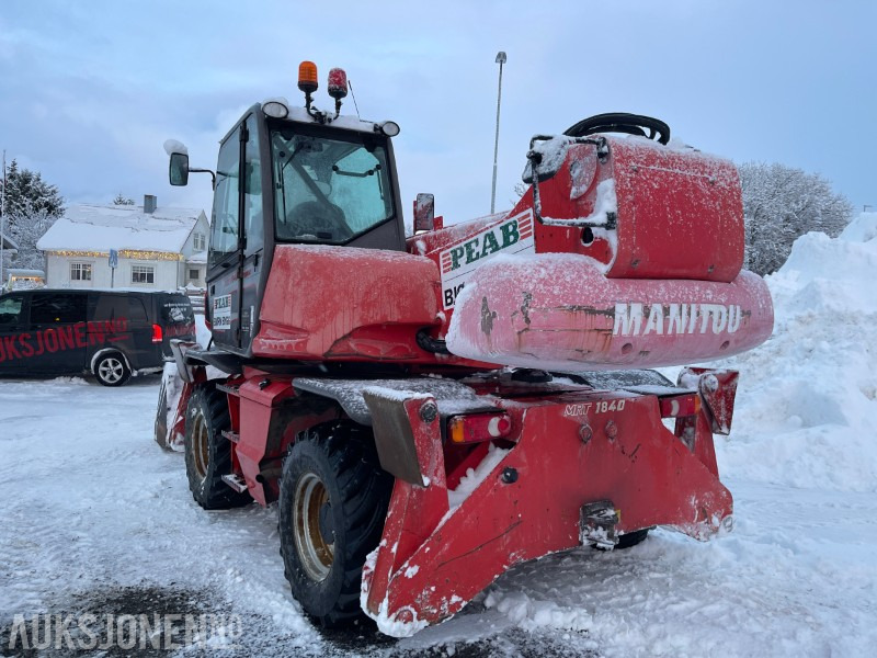 2011 Manitou Easy MRT 1840 Teleskoptruck med sving på hytte, 7368 timer - Телескопический погрузчик: фото 5 2011 Manitou Easy MRT 1840 Teleskoptruck med sving på hytte, 7368 timer - Телескопический погрузчик: фото 5