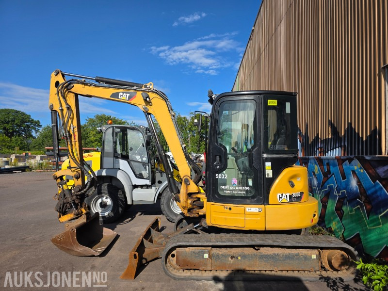 2012 Cat 305E minigraver med pusseskuff - Engcon tiltrotator - Pusseskuff - S40 - Мини-экскаватор: фото 2 2012 Cat 305E minigraver med pusseskuff - Engcon tiltrotator - Pusseskuff - S40 - Мини-экскаватор: фото 2