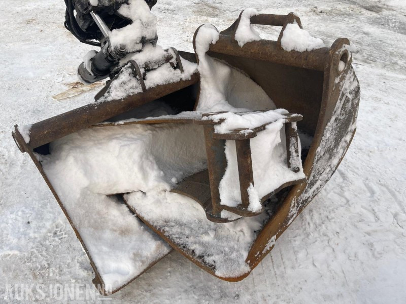 Мини-экскаватор 2012 Kubota KX057-4 Gravemaskin med tiltrotator, tre skuffer, kun 4408 timer: фото 15 Мини-экскаватор 2012 Kubota KX057-4 Gravemaskin med tiltrotator, tre skuffer, kun 4408 timer: фото 15