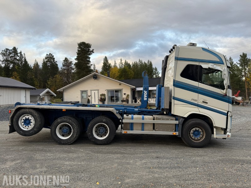 2013 Volvo FH16 750 8X4 - 430 000km - Krokbil - Kran hydraulikk - Brøyteplate - Крюковой мультилифт: фото 4 2013 Volvo FH16 750 8X4 - 430 000km - Krokbil - Kran hydraulikk - Brøyteplate - Крюковой мультилифт: фото 4